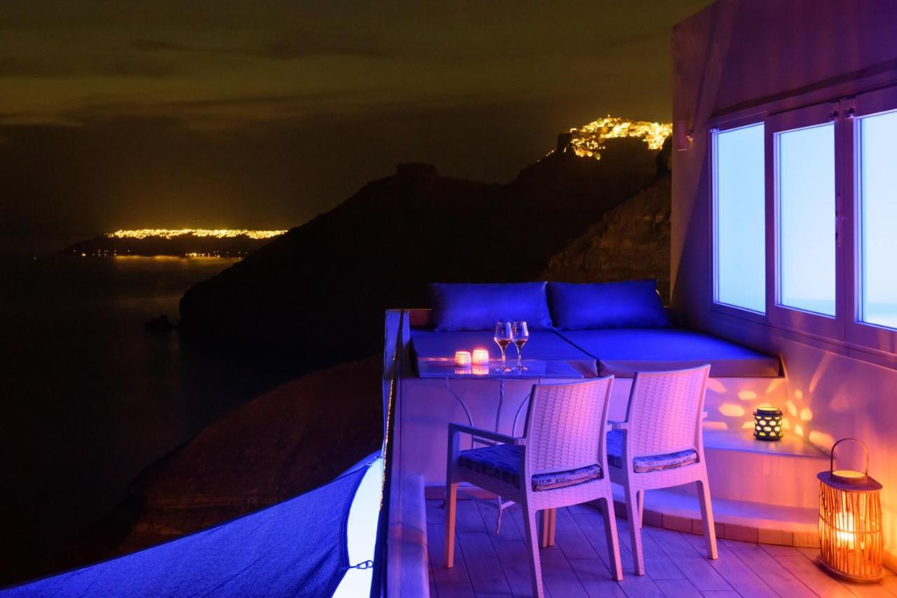 Fira Deep Blue Suites Dış mekan fotoğraf